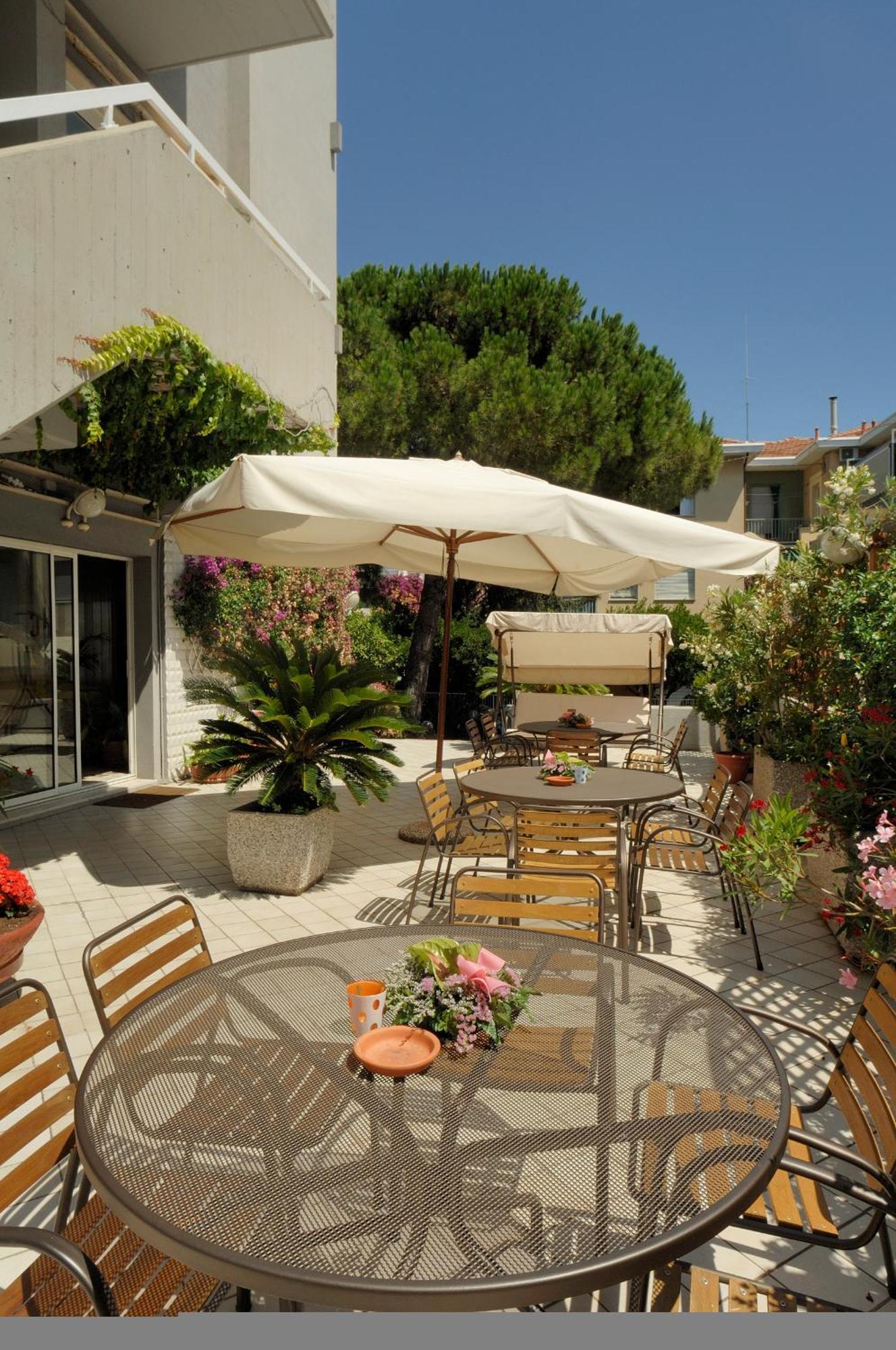 Corallo Wellness Hotel Diano Marina Luaran gambar