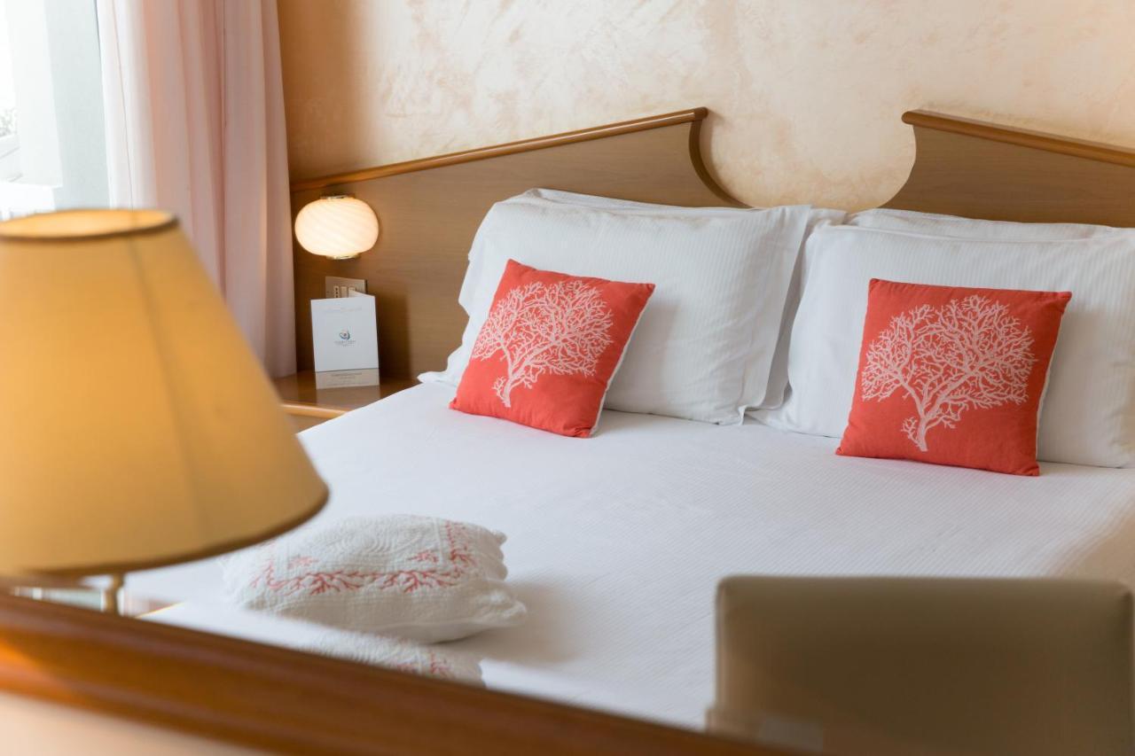 Corallo Wellness Hotel Diano Marina Luaran gambar